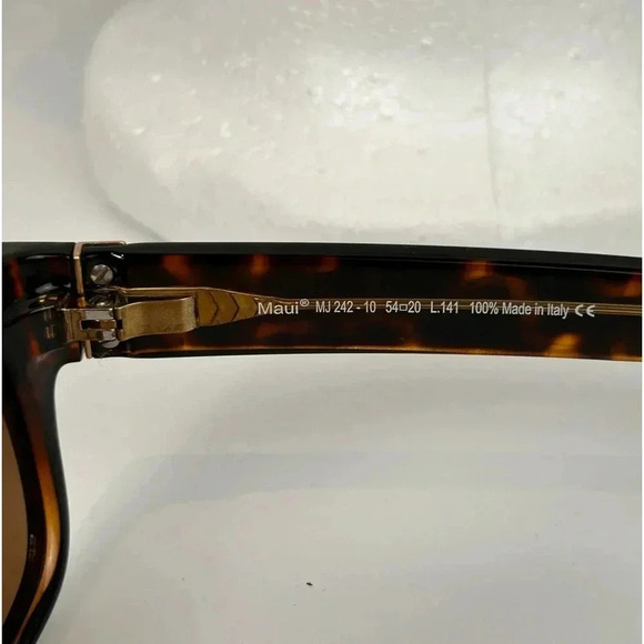 Maui Jim Sunglasses Dive Deep MJ 242-10 Tortoise Frame w/Brown Lens - Picture 9 of 13
